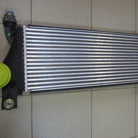 Радиатор интеркулера на Ford Ranger 2012>