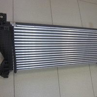 Радиатор интеркулера на Ford Ranger 2012>