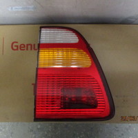 Фонарь задний внутренний левый на Toyota Land Cruiser (100) 1998-2007