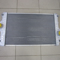 Радиатор интеркулера на Toyota Land Cruiser (150) / Prado 2009>