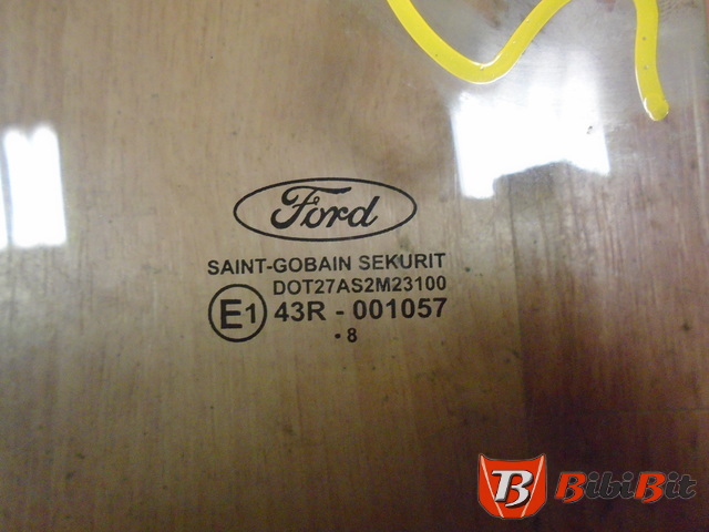 Стекло двери задней правой на Ford Focus 2 2008-2011 / Ford Focus 2 2005-2008