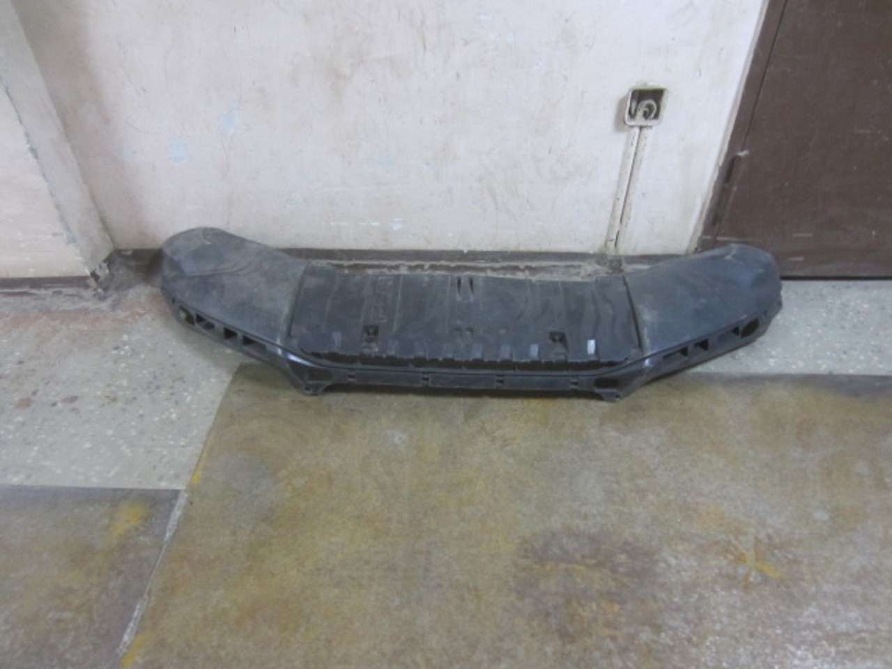 Юбка передняя на Ford Kuga 2012>