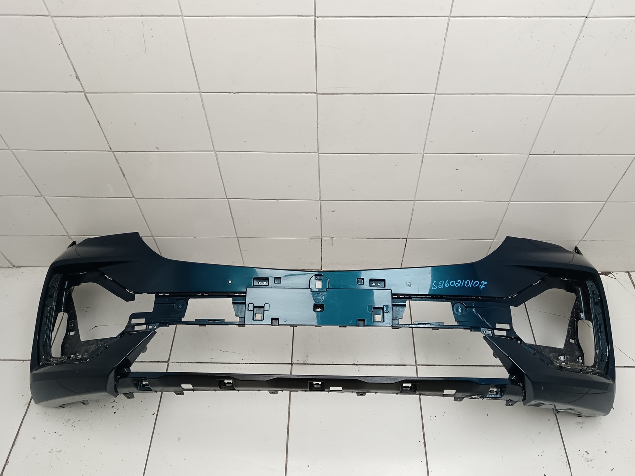 Бампер передний на Geely Monjaro 2021>