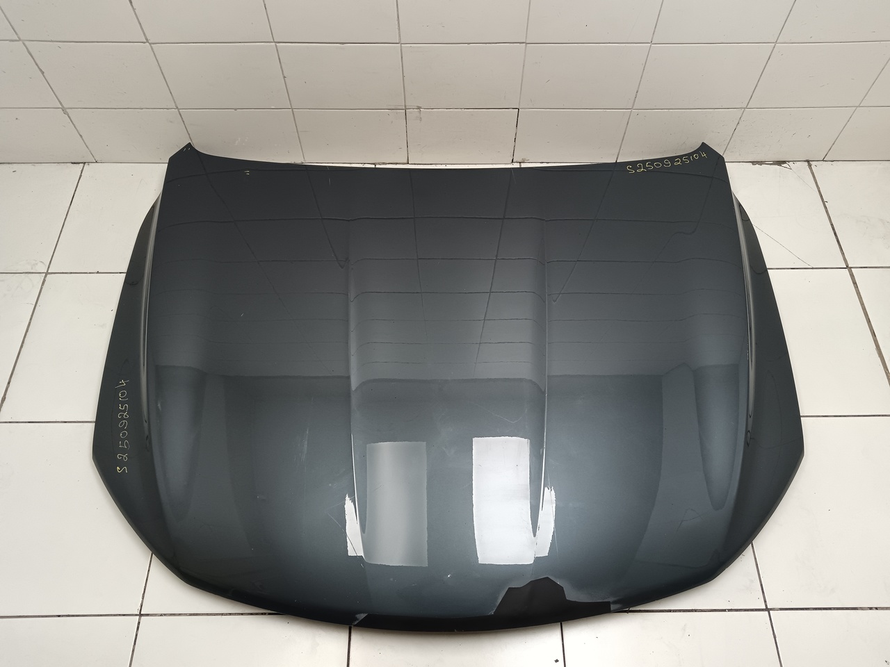 Капот на Geely Tugella 2020>