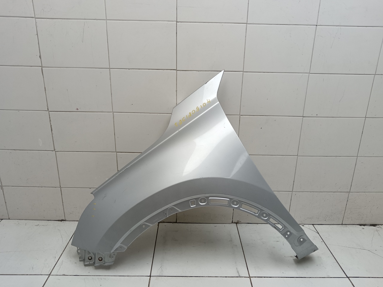 Крыло переднее левое на Chery Tiggo 4 Pro 2020>