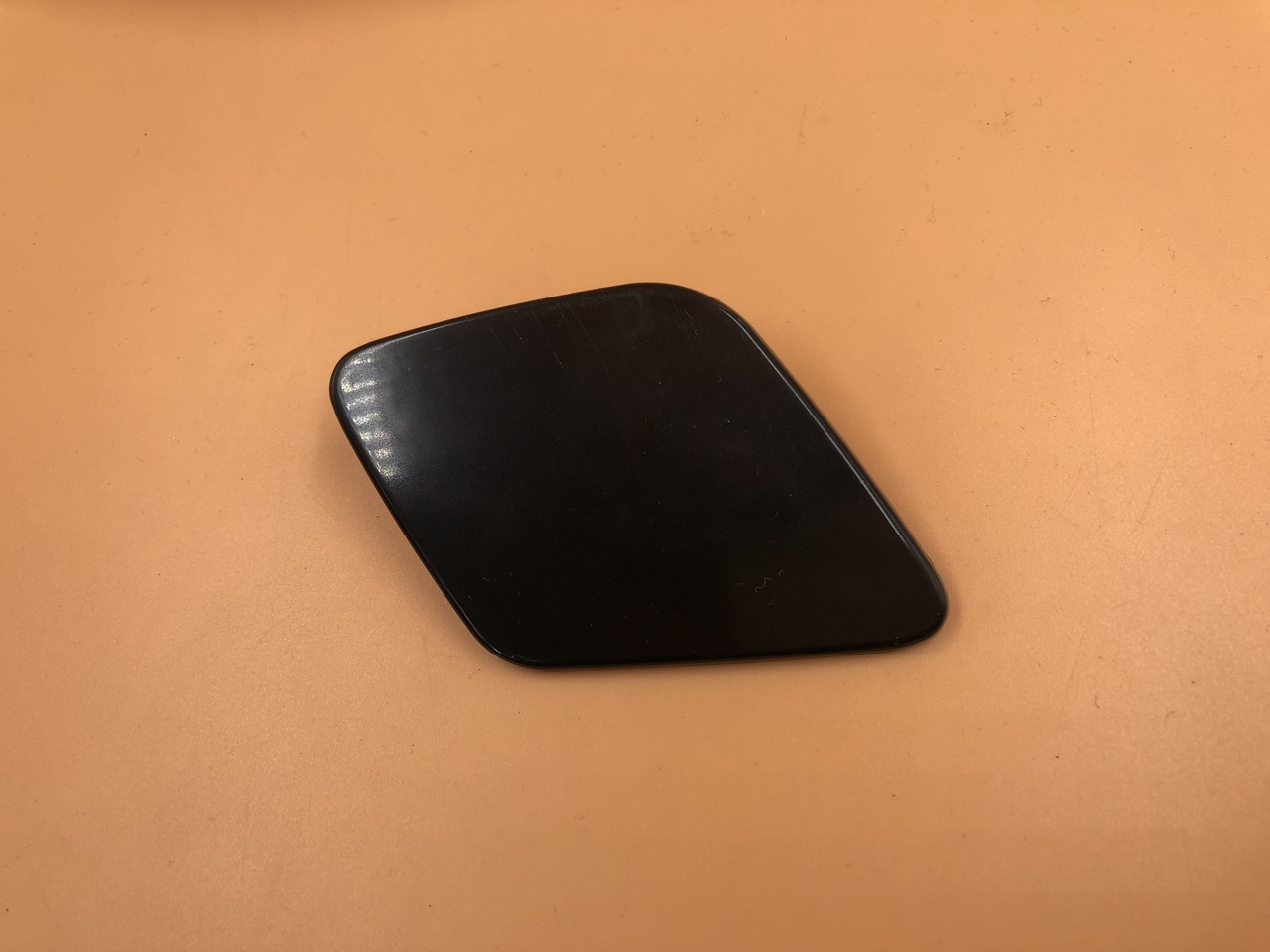 Крышка форсунки омывателя фары на Volvo V40 2012-2023 / V40 Cross Country 2012-2019