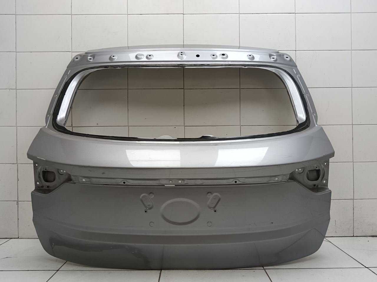 Дверь багажника на Geely Coolray 2019> / Belgee X50 2019>