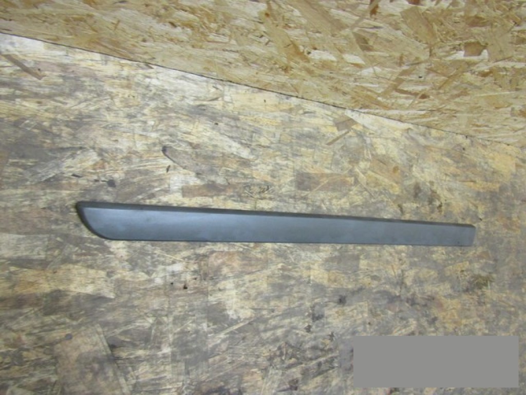 Молдинг двери меган 2. Молдинг двери меган 2. Рено меган 2006г молдинг двери артикул. A16469051629999. Молдинг двери меган 2.