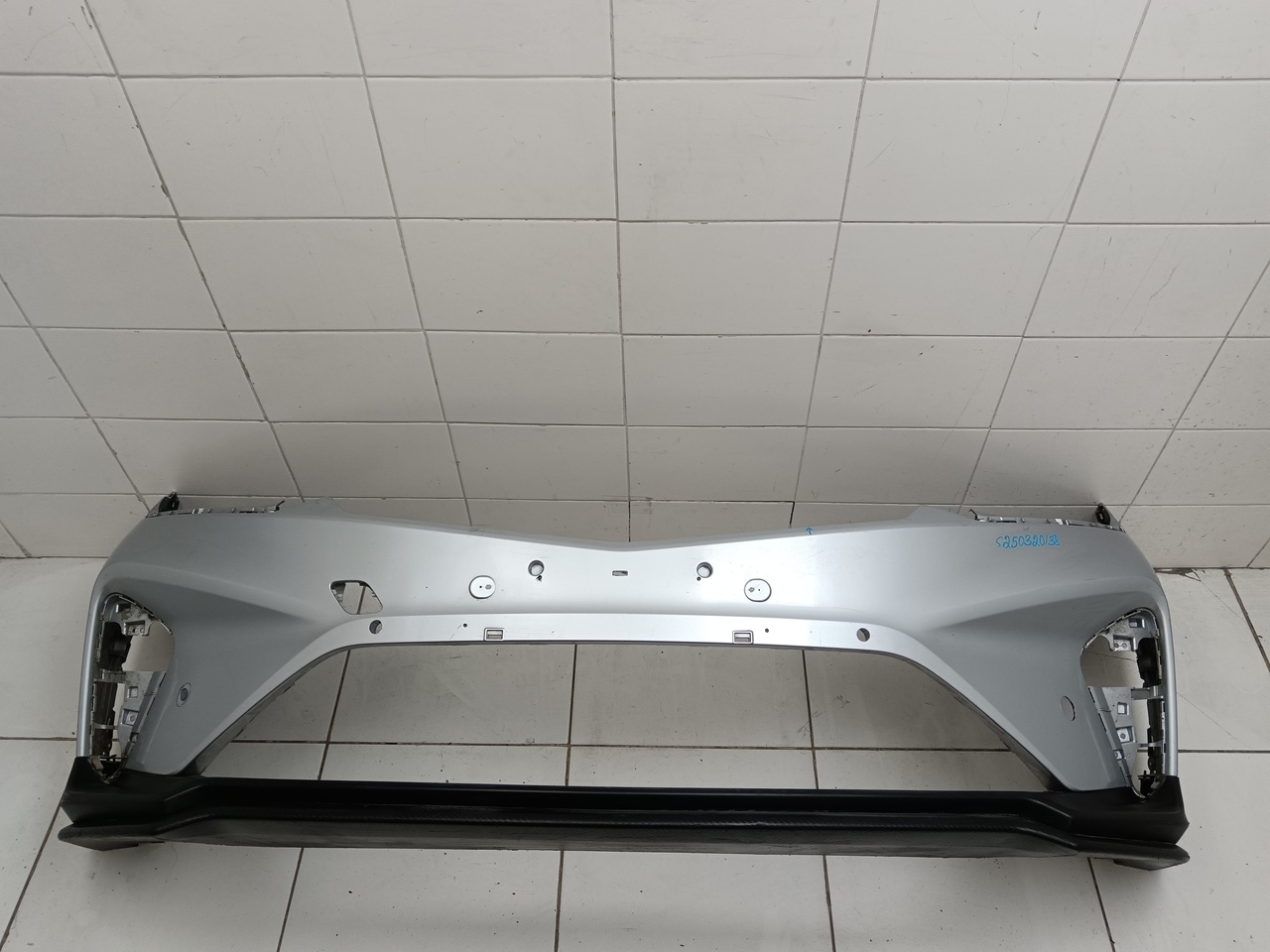Бампер передний на Geely Coolray 2019>