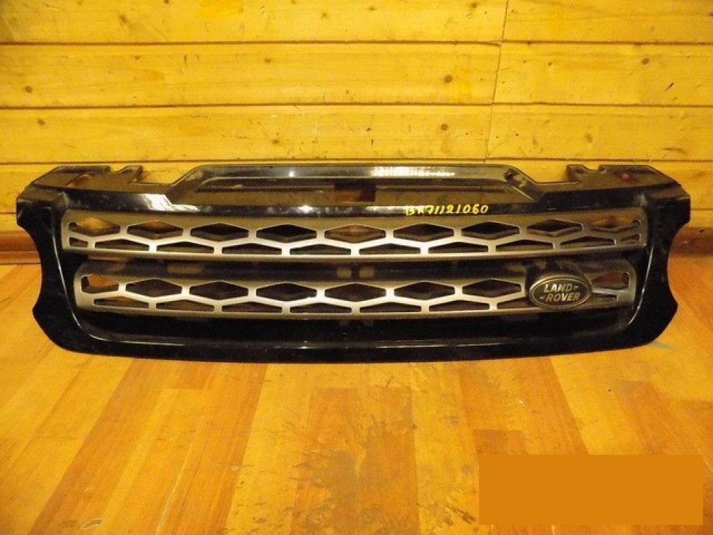 Решетка радиатора на Land Rover Range Rover Sport 2013>