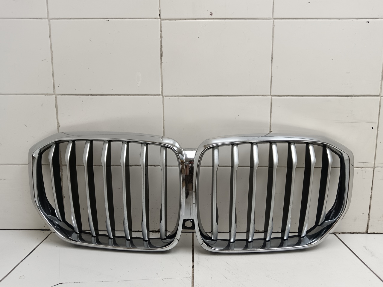 Решетка радиатора на BMW X5 G05 2018>