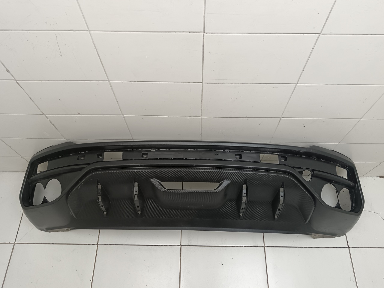 Юбка задняя на Geely Coolray 2019>