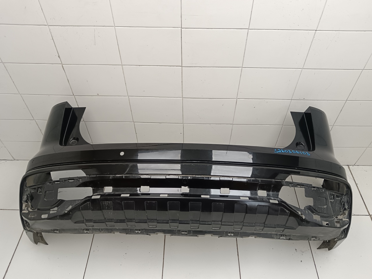 Бампер задний на Geely Monjaro 2021>