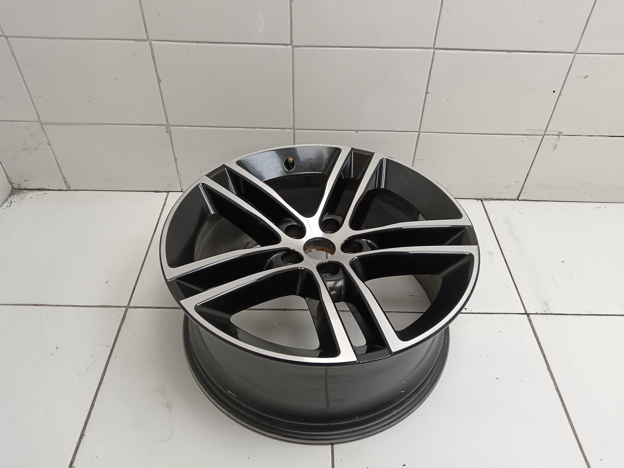 Диск колесный легкосплавный на AITO M5 2021>