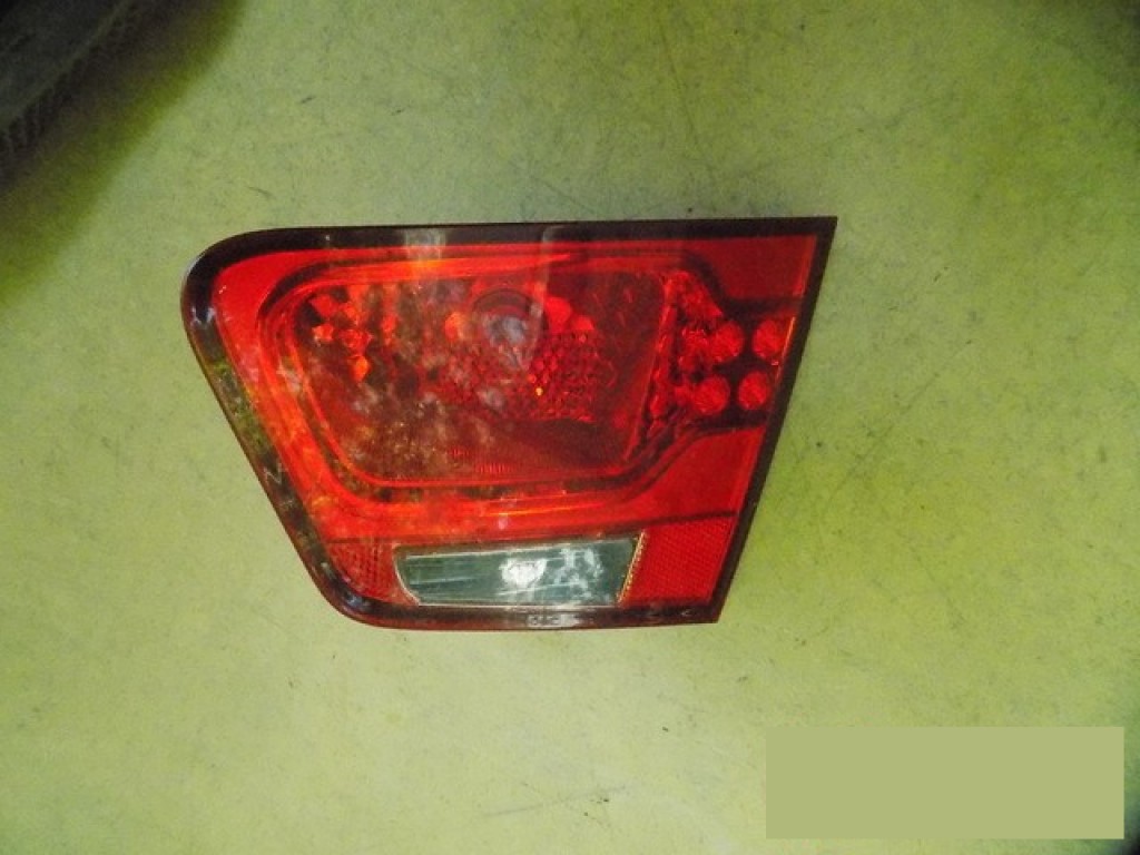 Фонарь задний внутренний правый на Kia Cerato 2009-2013