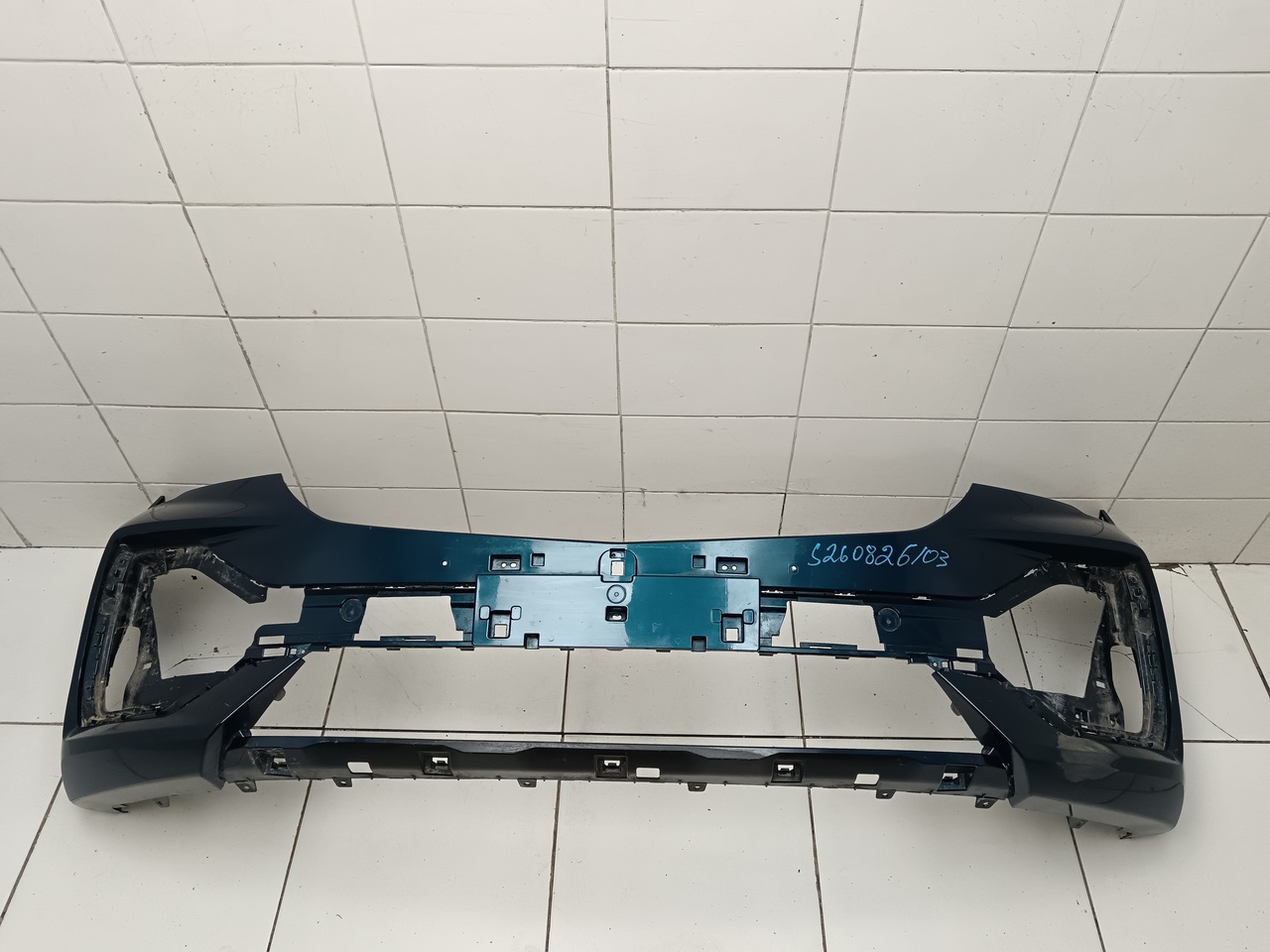 Бампер передний на Geely Monjaro 2021>