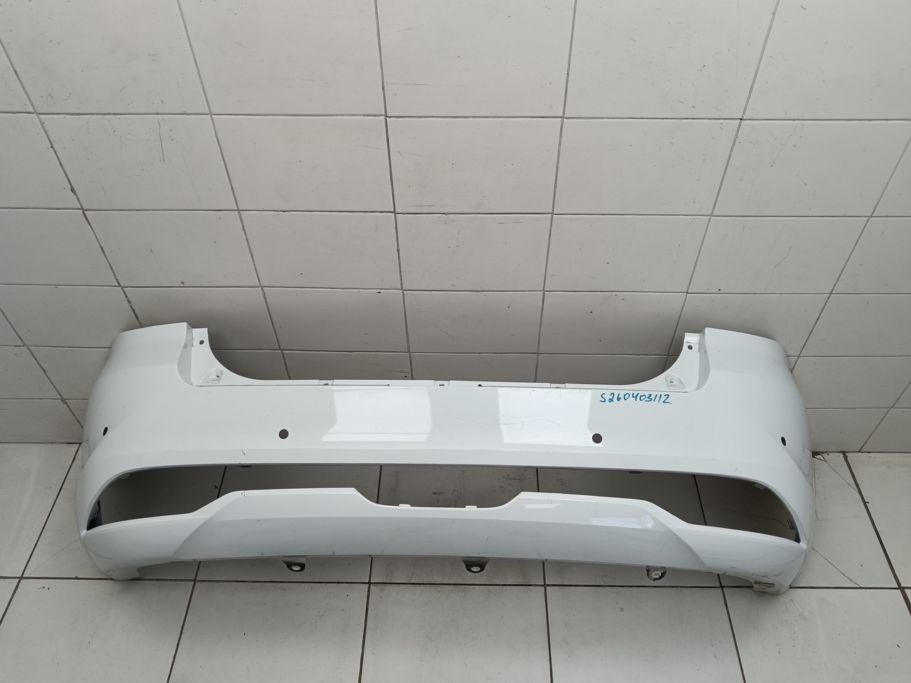 Бампер задний на Lada Vesta 2015>