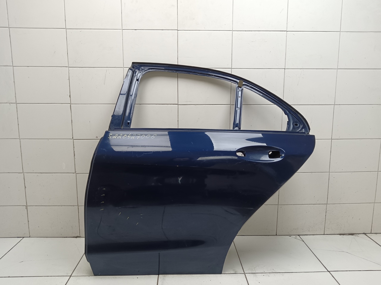 Дверь задняя левая на Mercedes Benz C Klasse W205 2014>