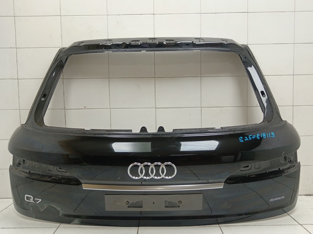 Дверь багажника на Audi Q7 4M 2015>