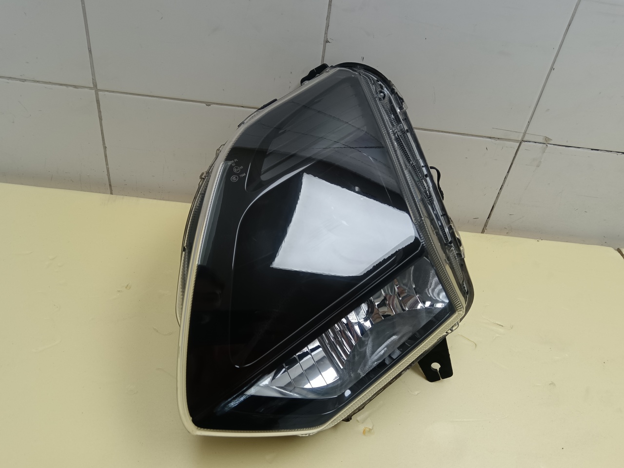 Фара левая на Omoda C5 2021>