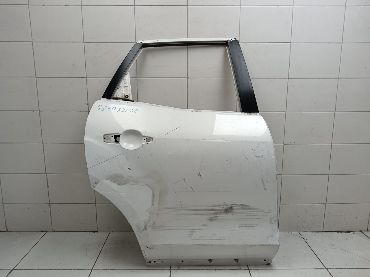 Дверь задняя правая на Mazda CX 7 2007-2012