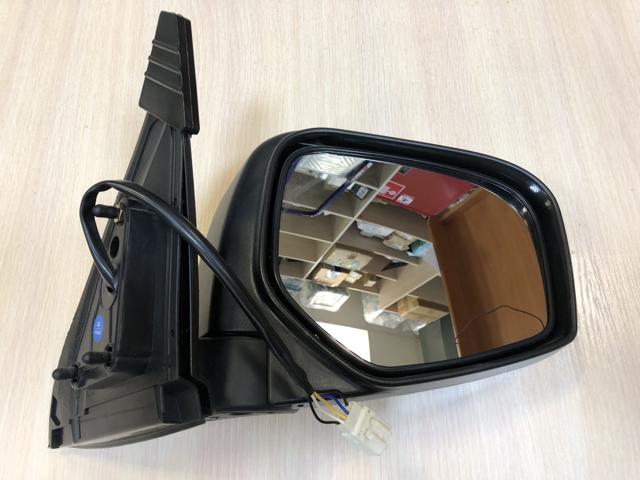 Зеркало правое на Mitsubishi Pajero / Montero Sport (KH) 2008-2015 / Mitsubishi L200 KB 2006-2015