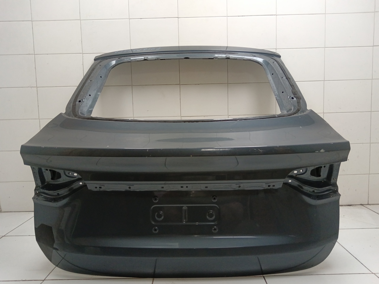Дверь багажника на Geely Tugella 2020>