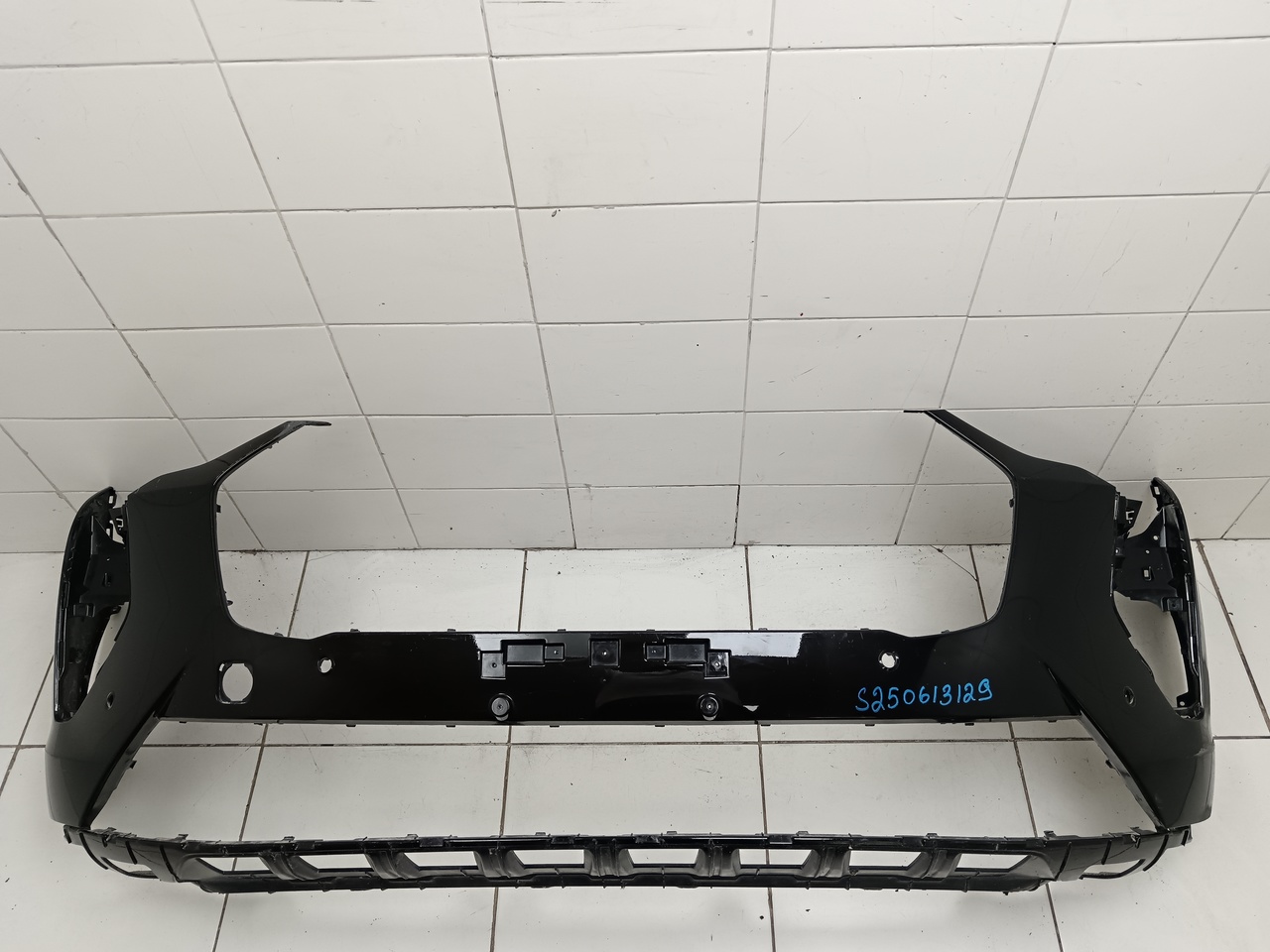 Бампер передний на Haval Jolion 2021>