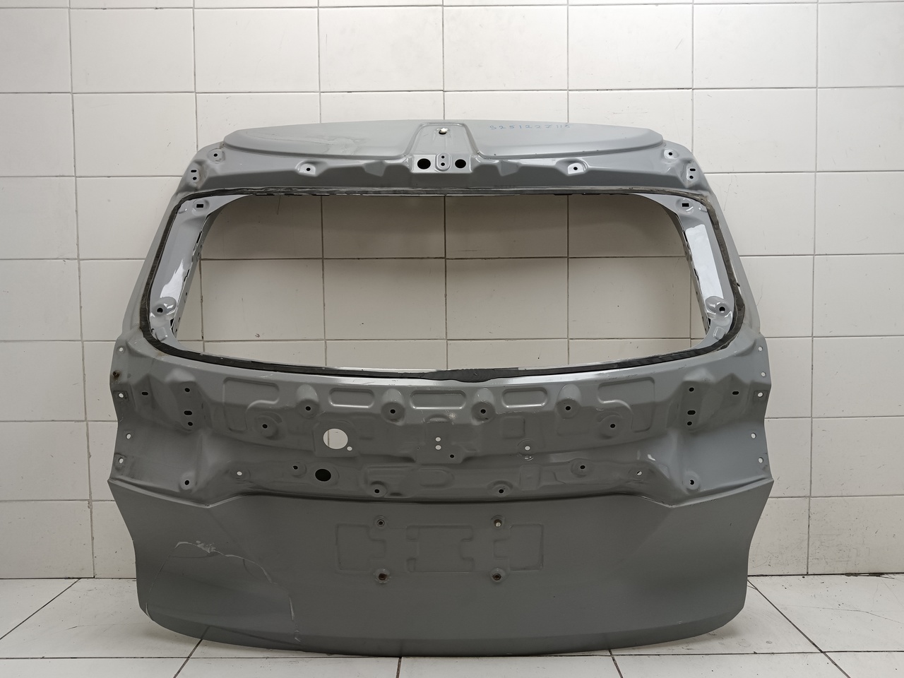 Дверь багажника на Changan UNI-K 2020>