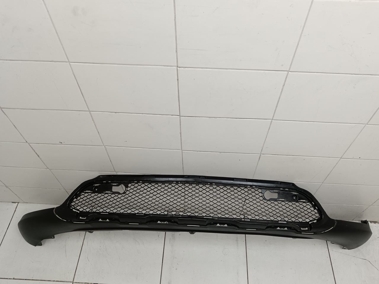 Юбка передняя на Mercedes Benz GLC Class X253 2015-2023