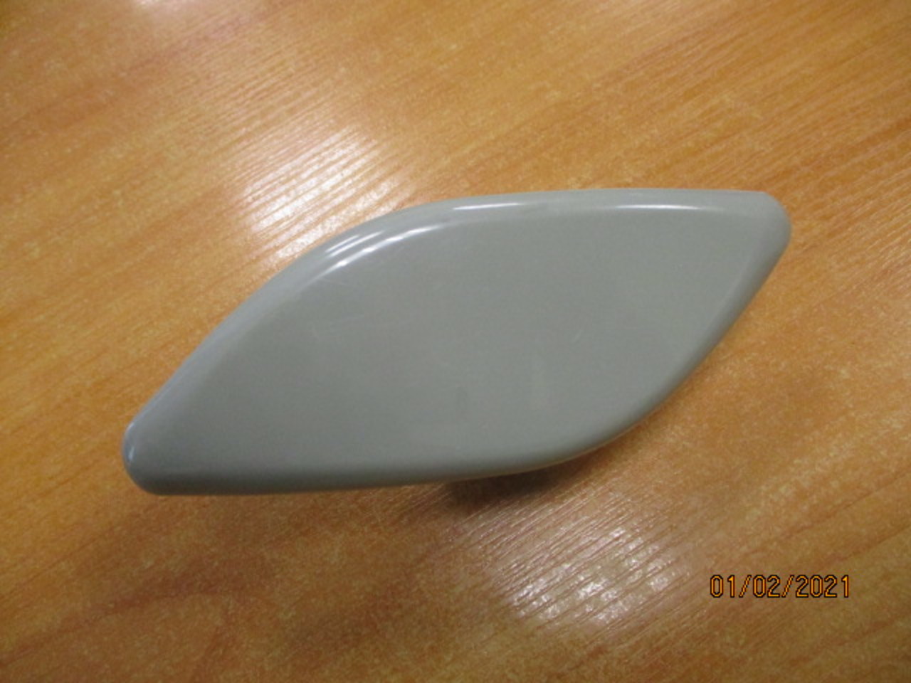 Крышка форсунки омывателя фары на Mazda 3 (BL) 2009-2013