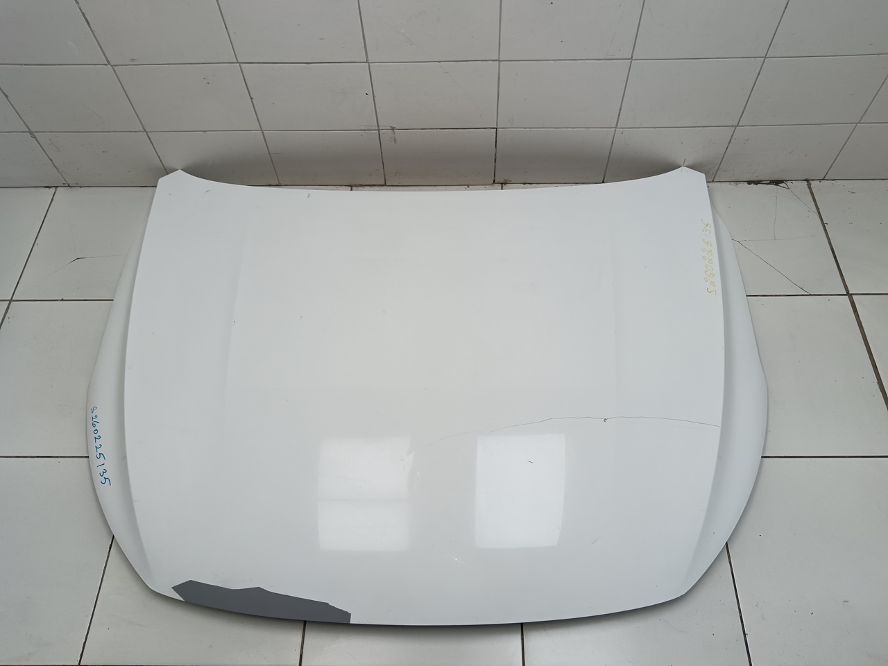 Капот на Geely Emgrand 2021>