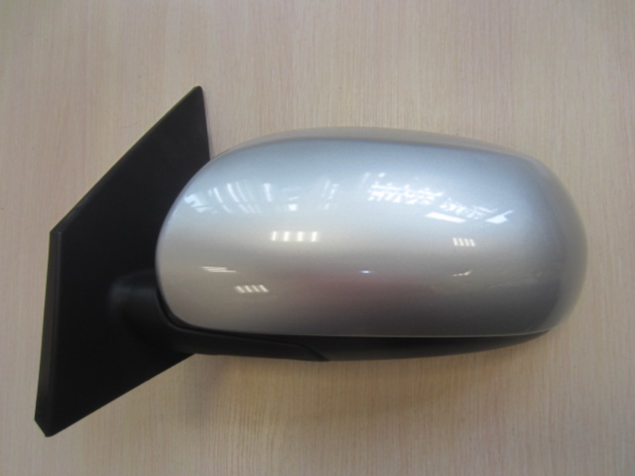 Зеркало левое на Kia RIO 2 2005-2011