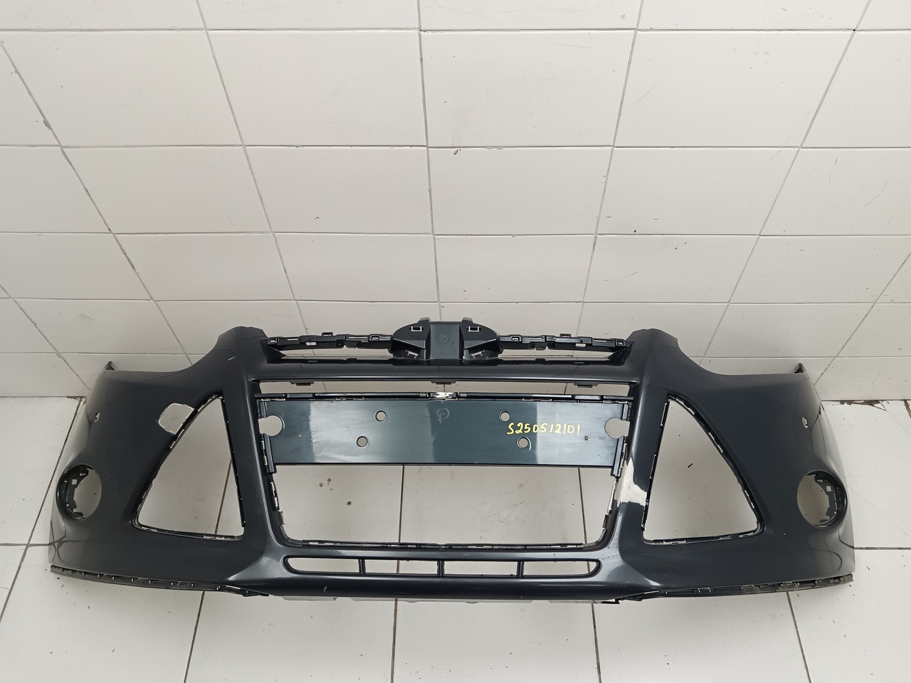Бампер передний на Ford Focus 3 2011-2019 бампер передний до 2014 года