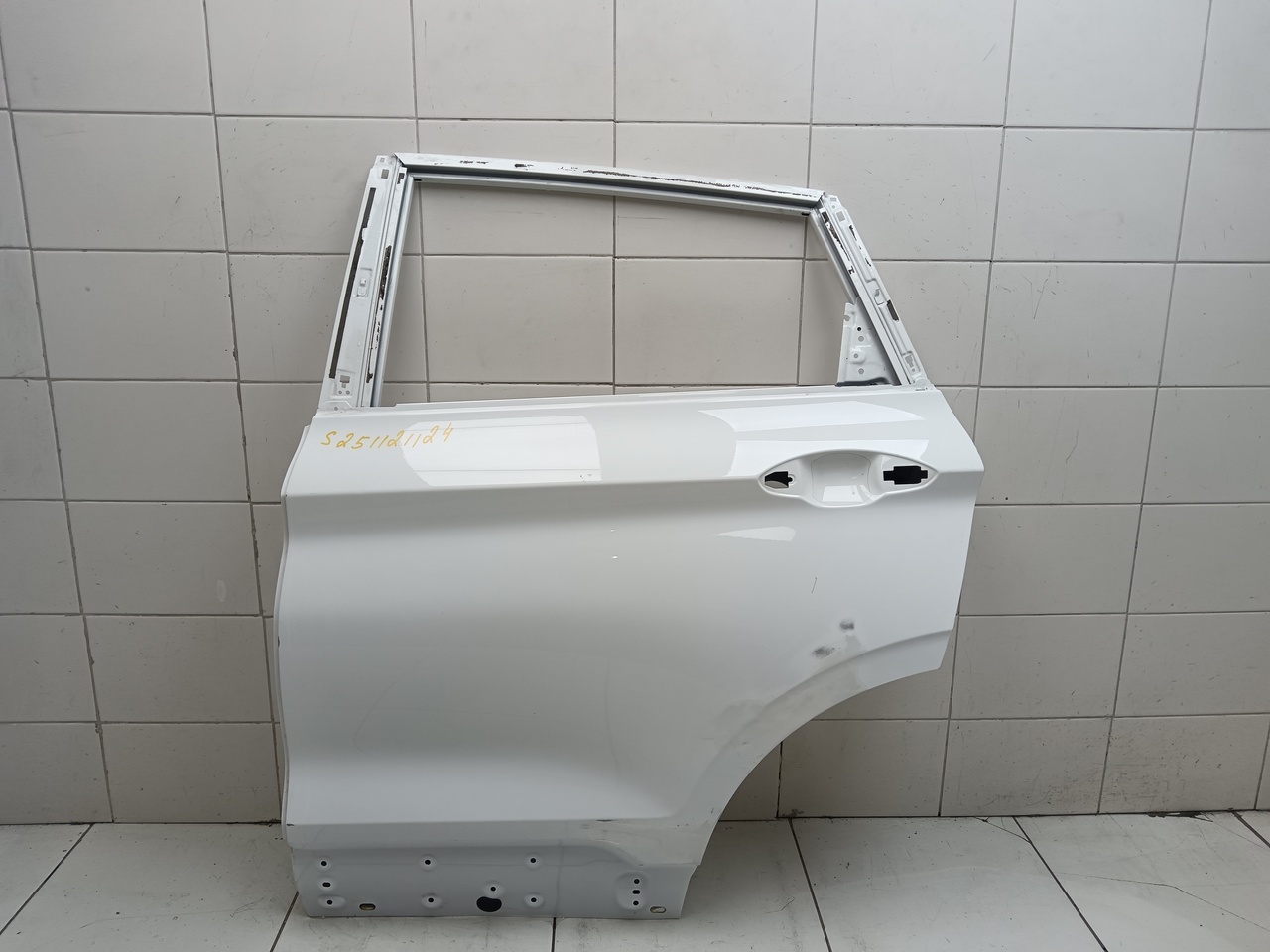 Дверь задняя левая на Geely Coolray 2019> / Belgee X50 2019>