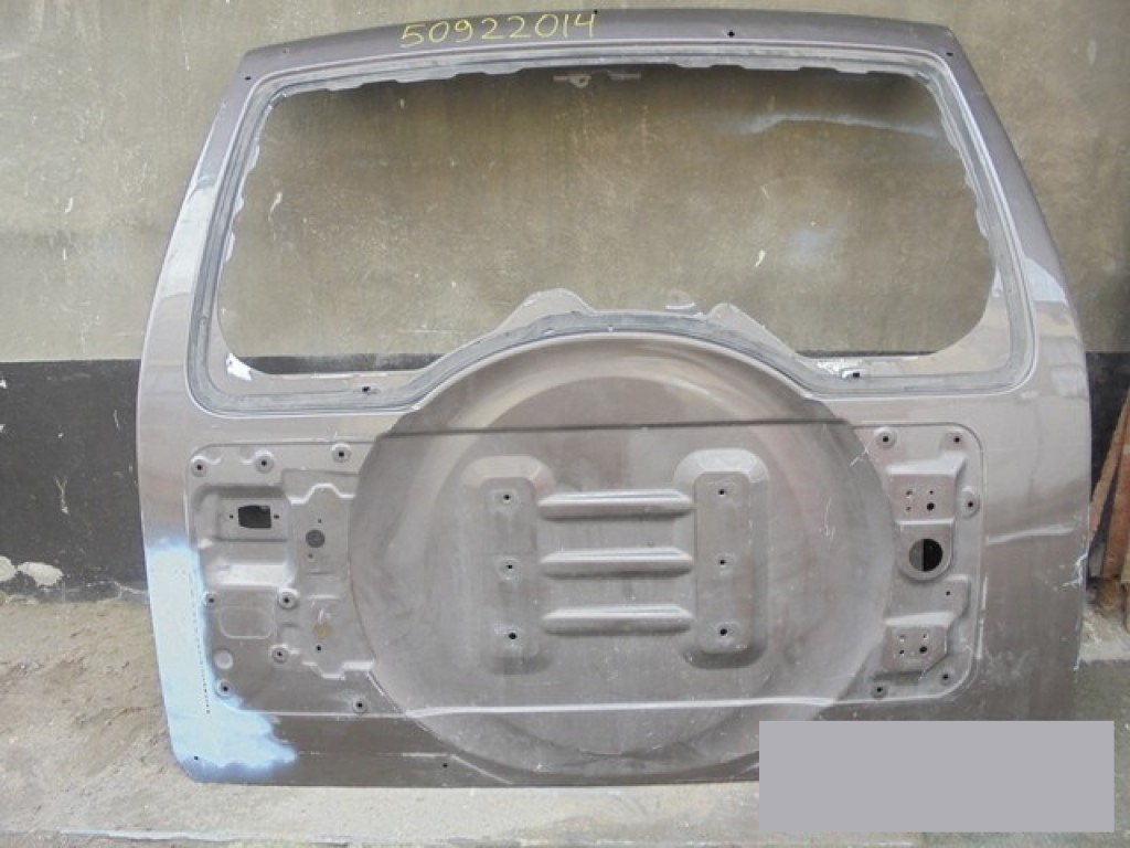 Дверь багажника на Mitsubishi Pajero / Montero 4 2007>