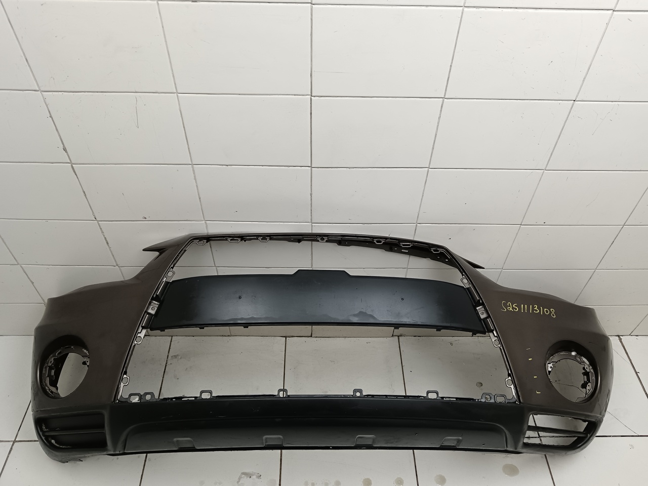 Бампер передний на Mitsubishi Outlander  XL (CW) 2006-2012 бампер передний после 06/2009 года