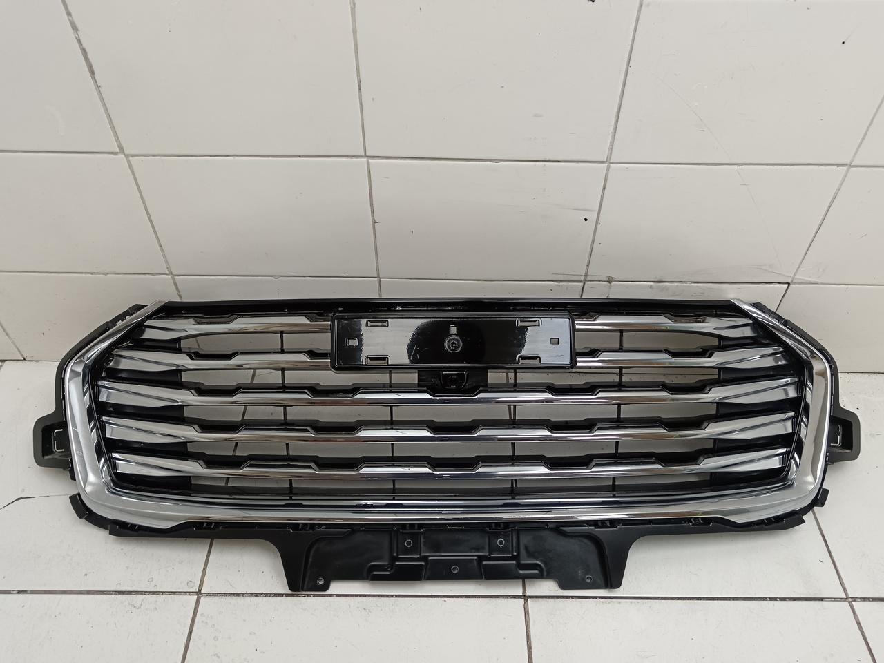 Решетка радиатора на Haval Jolion 2021>