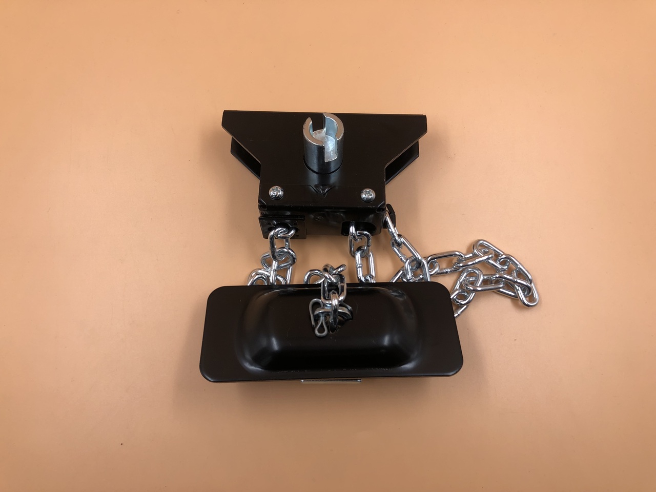 Кронштейн запасного колеса на Mazda BT-50 2006-2012 / Ford Ranger 2006-2012