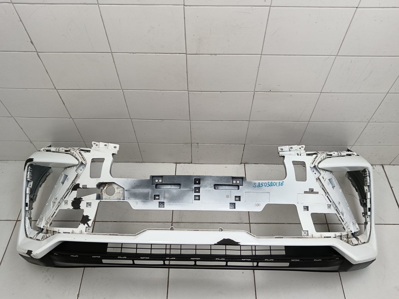 Бампер передний на Geely Coolray 2019>