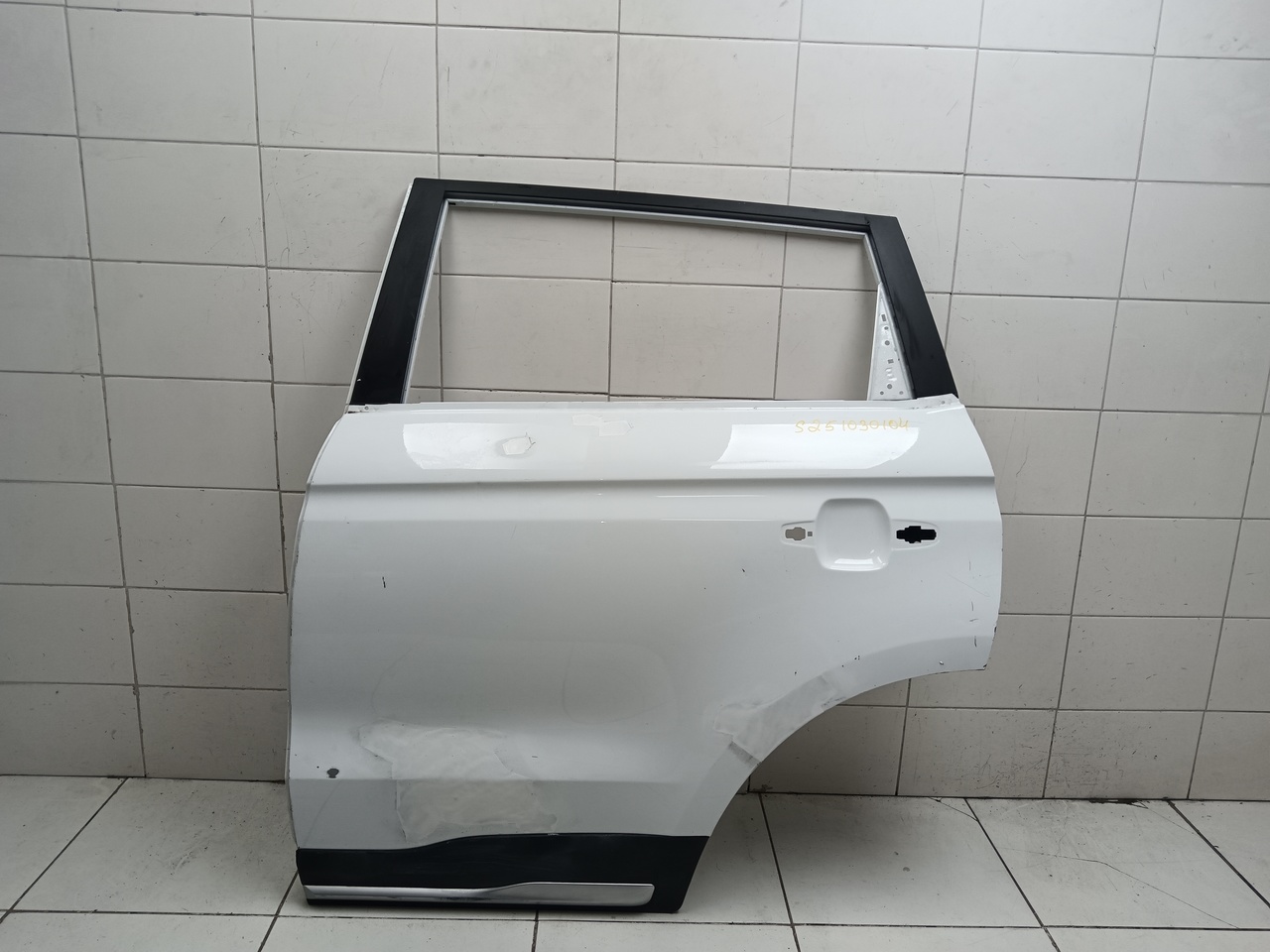 Дверь задняя левая на Geely Atlas 1 2017-2022 / Geely Atlas Pro 2019>