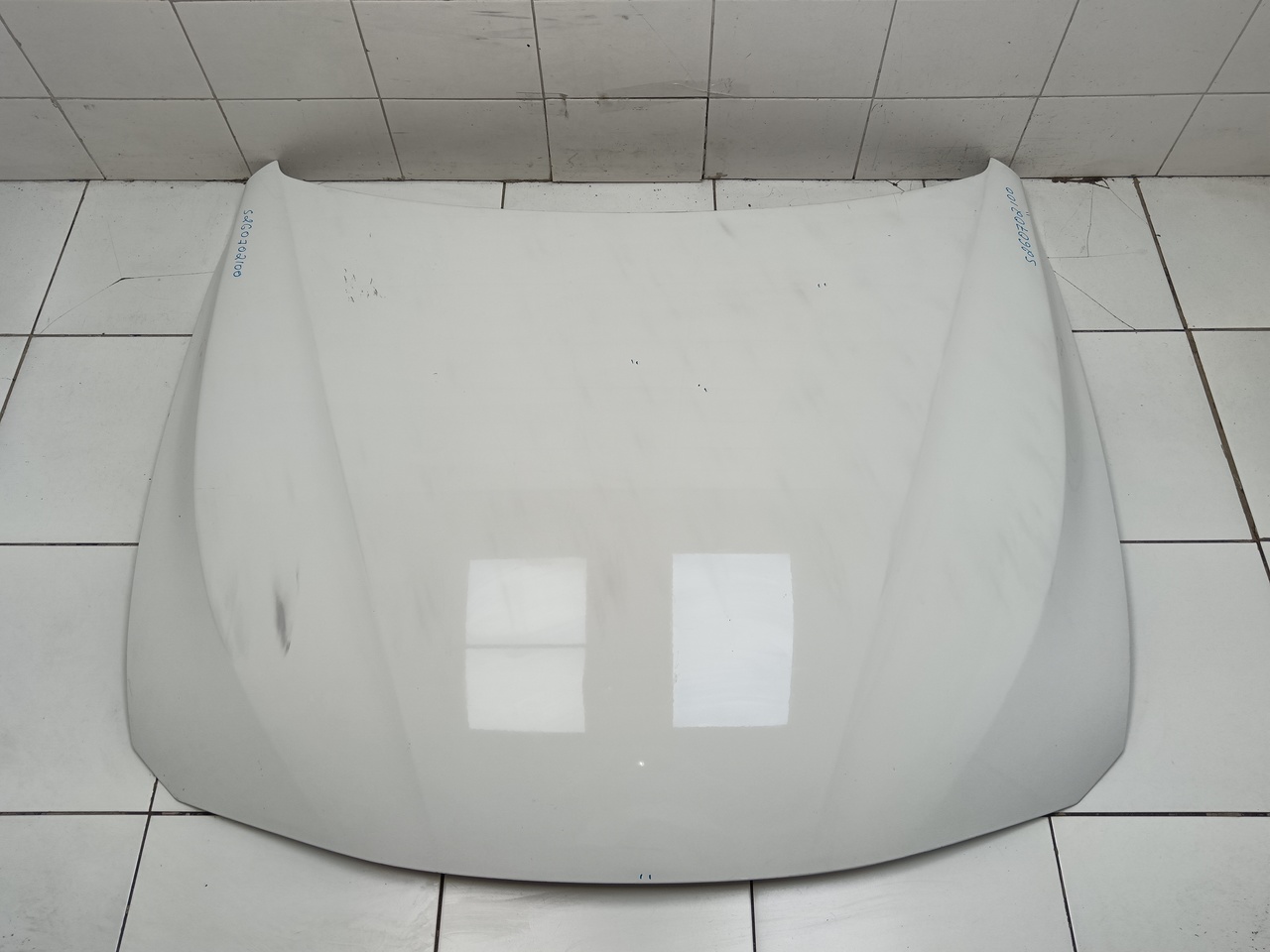 Капот на BMW 3 серия F30 F31 2011-2020
