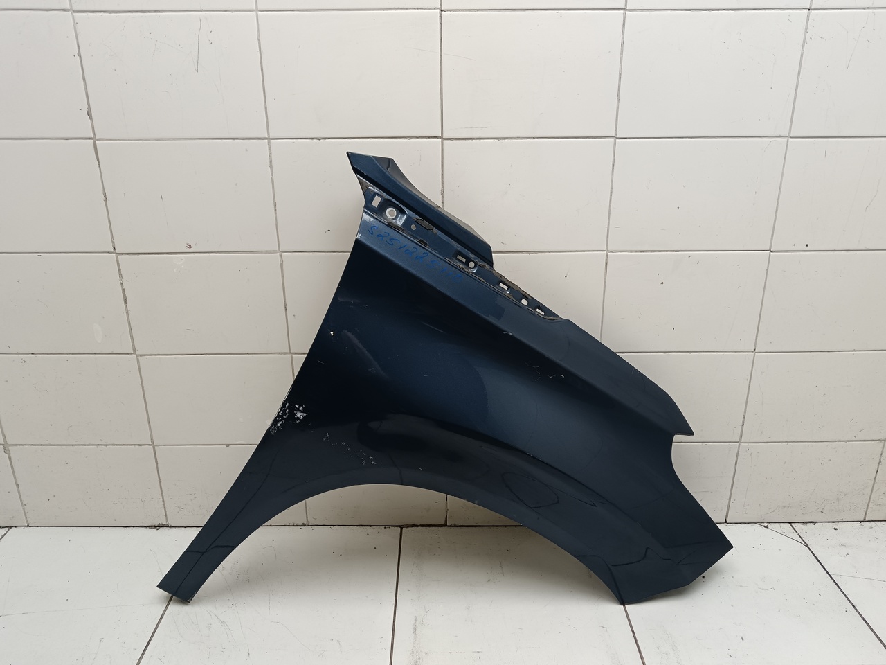 Крыло переднее правое на Exeed VX M36T 2021>