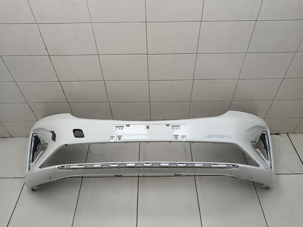 Бампер передний на Geely Emgrand 2021>