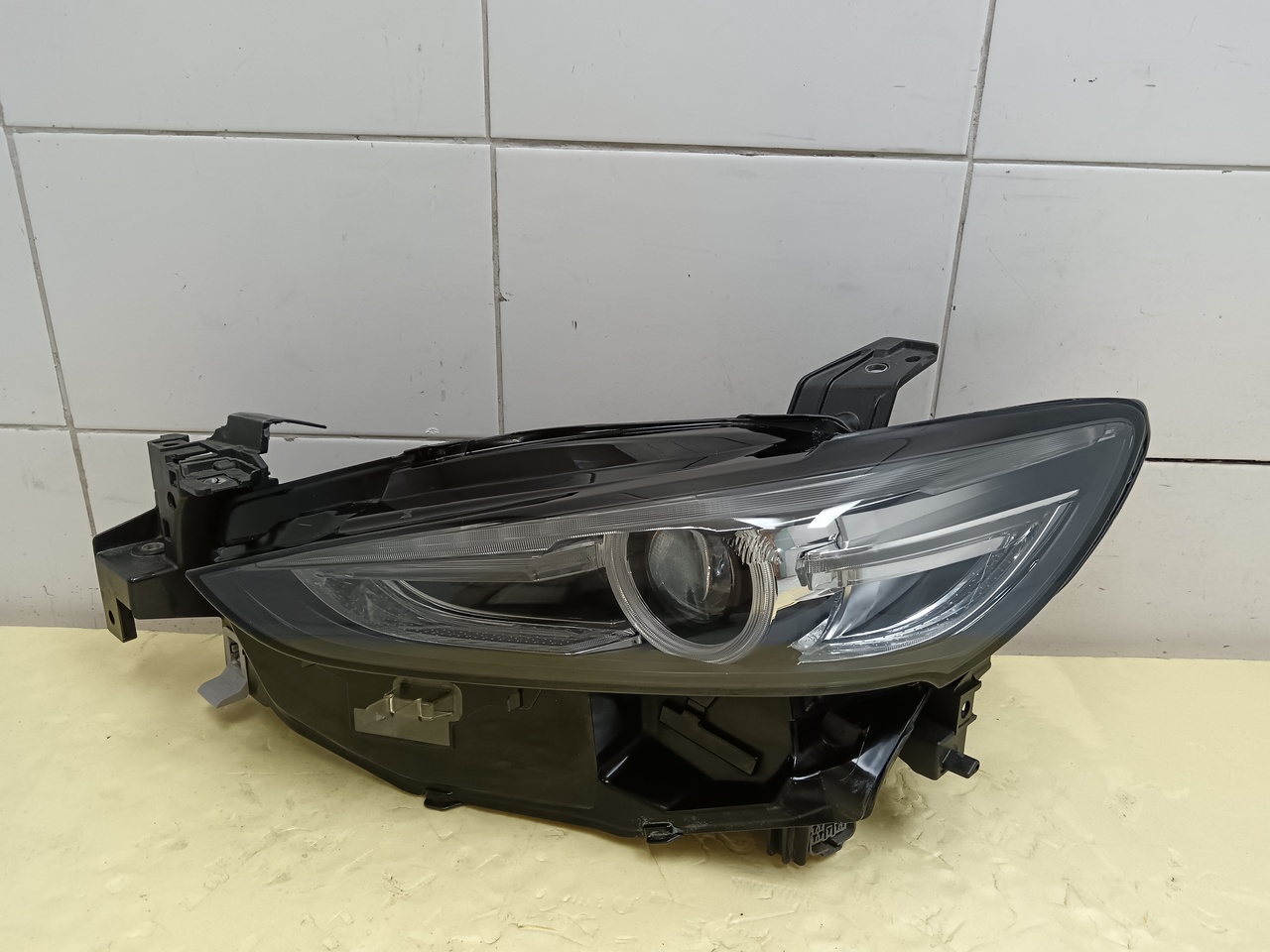 Фара левая на Mazda 6 (GJ GL) 2013>