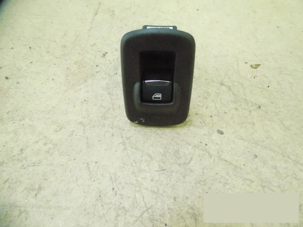 Кнопка стеклоподъемника на Ford Explorer 2010>