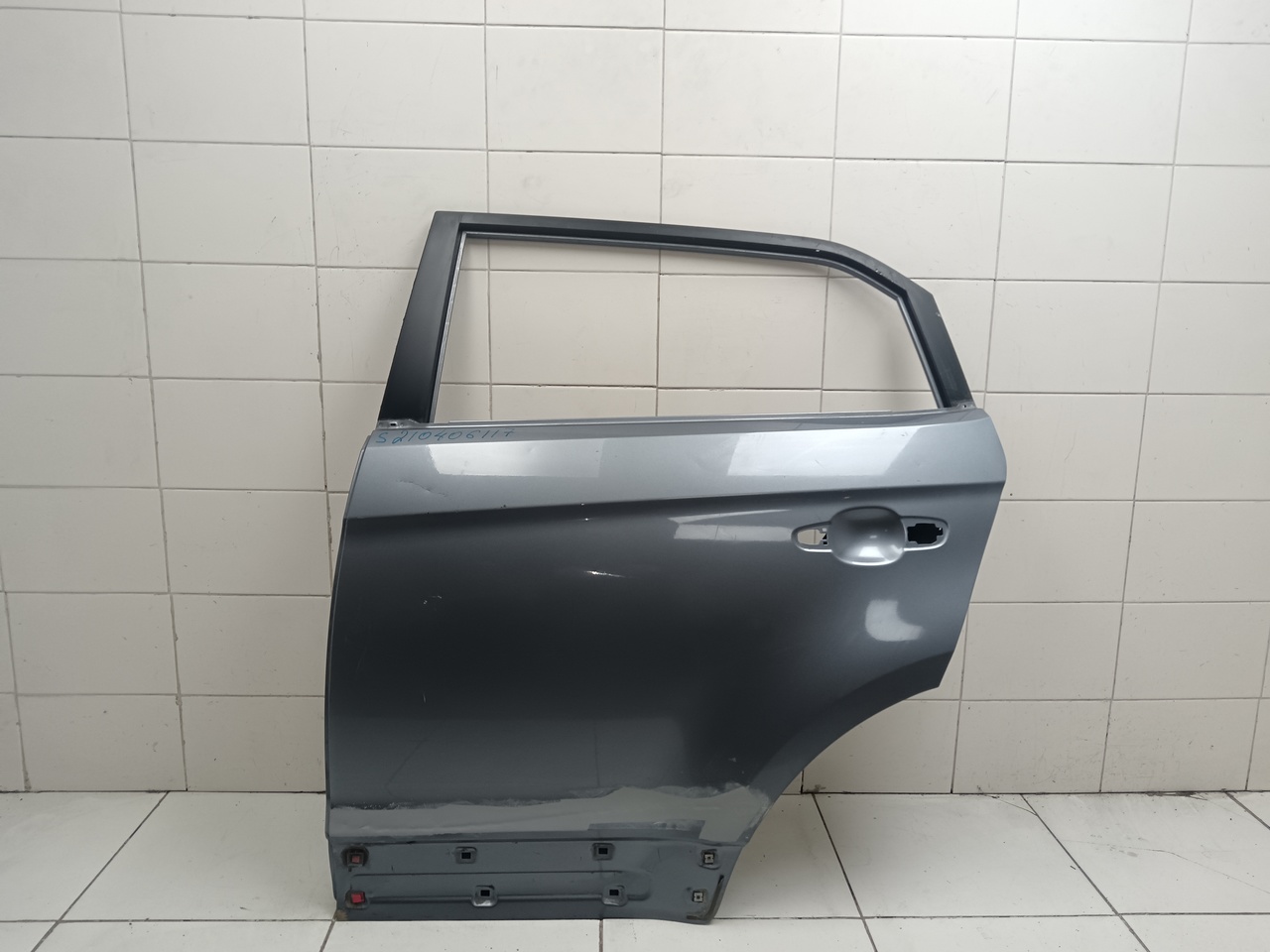 Дверь задняя левая на Hyundai Creta 1 2016-2021