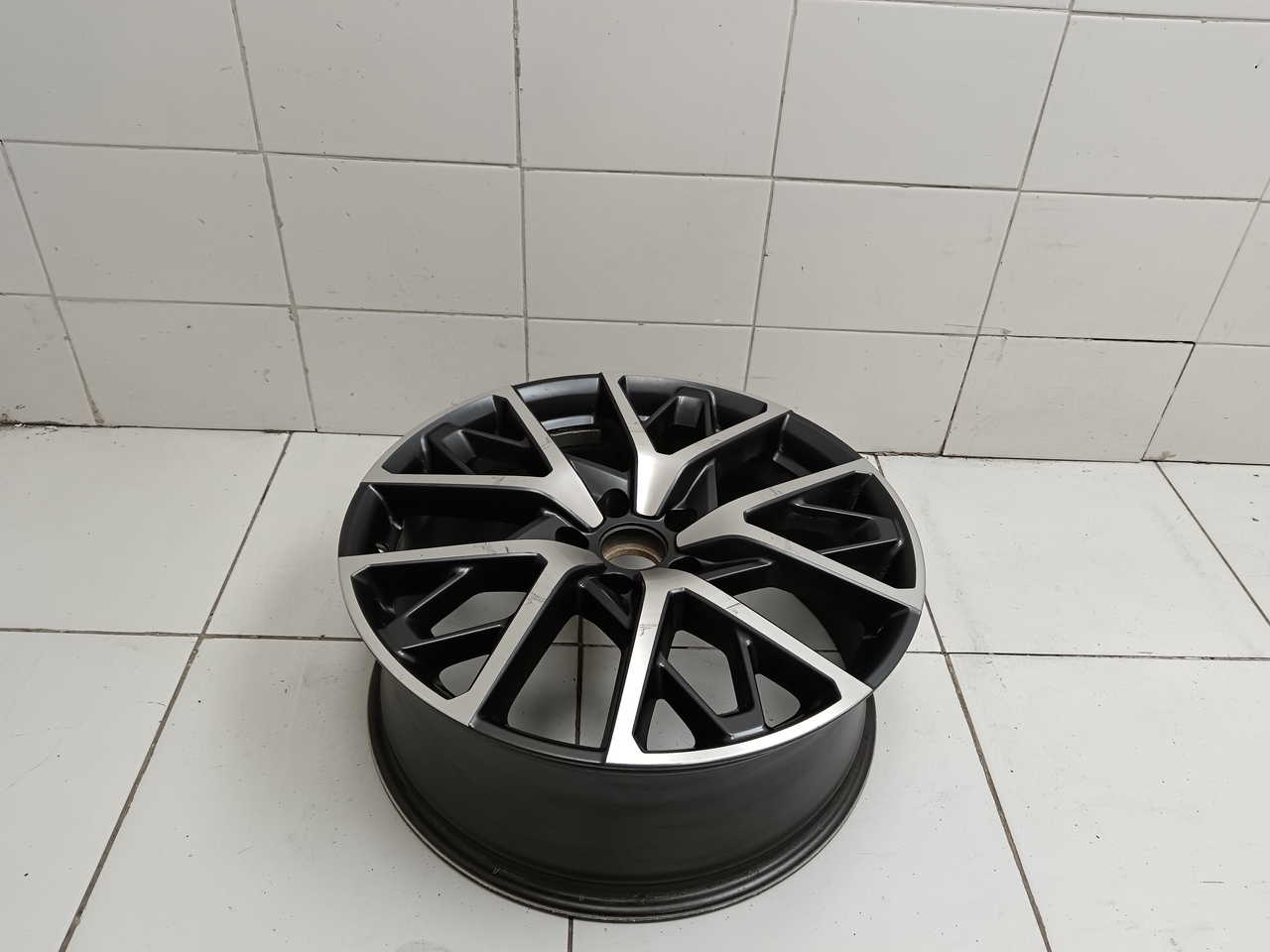 Диск колесный легкосплавный на Gac Gs8 2021>