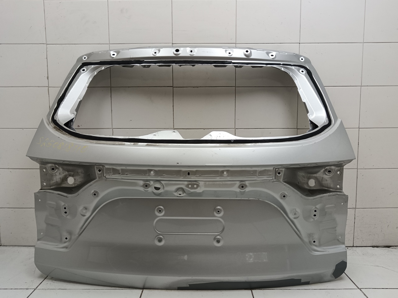 Дверь багажника на Haval M6 2020>