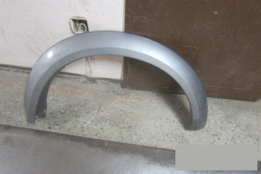 Накладка крыла заднего правого на Mitsubishi L200 (KB) 2006-2015